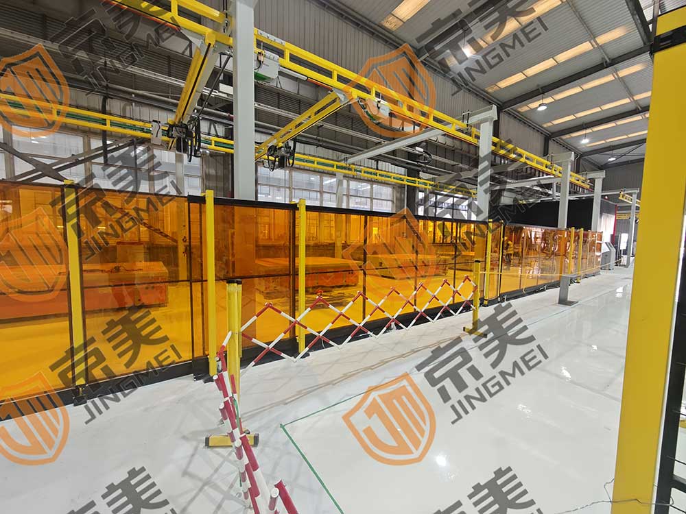 Steel column PC board fence protection